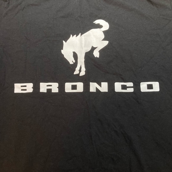 Officially Licensed Men’s Ford Bronco T-shirt! Men’s size large, NWOT! - Picture 2 of 4